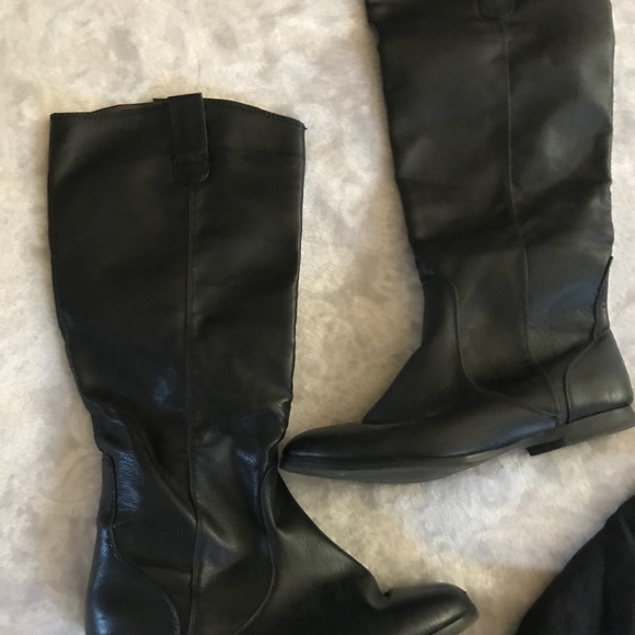 Black boot bundle - Picture 2 of 3